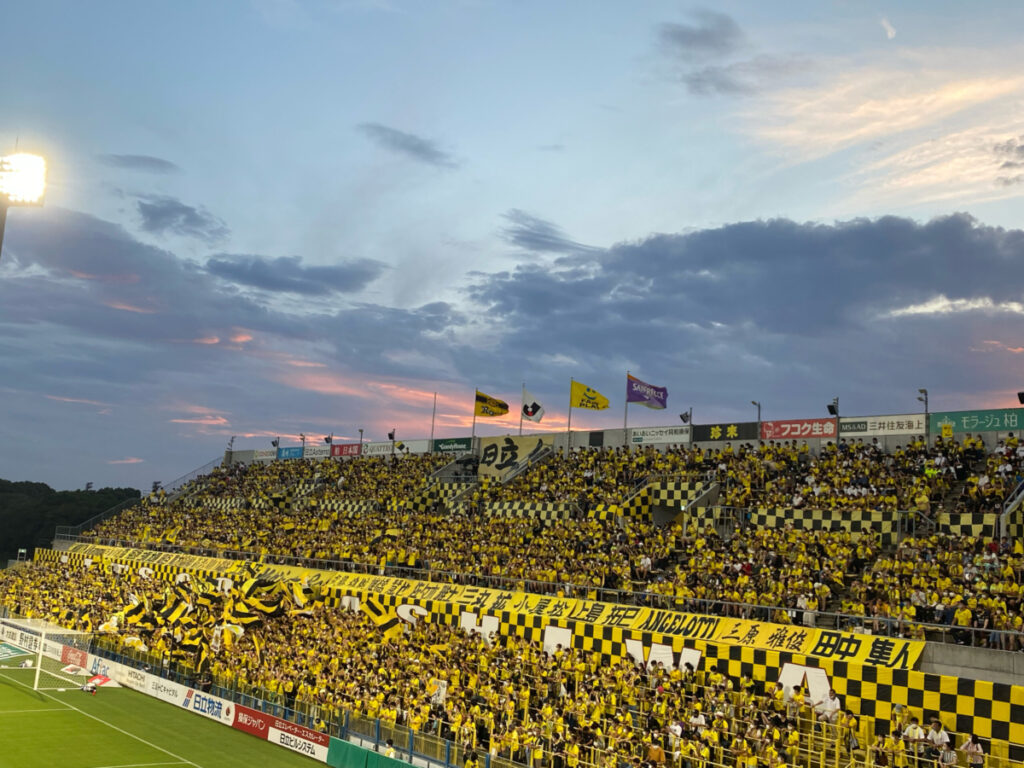 柏レイソルvsサンフレッチェ広島の試合の写真