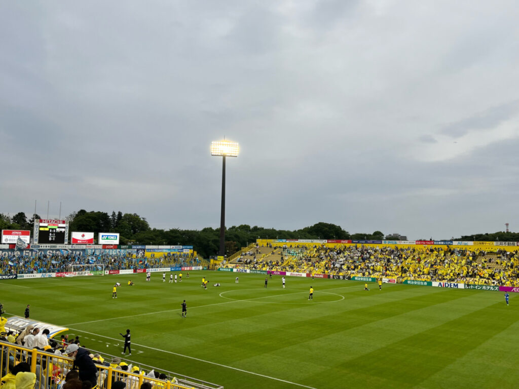 柏レイソルvs横浜FCの試合の写真