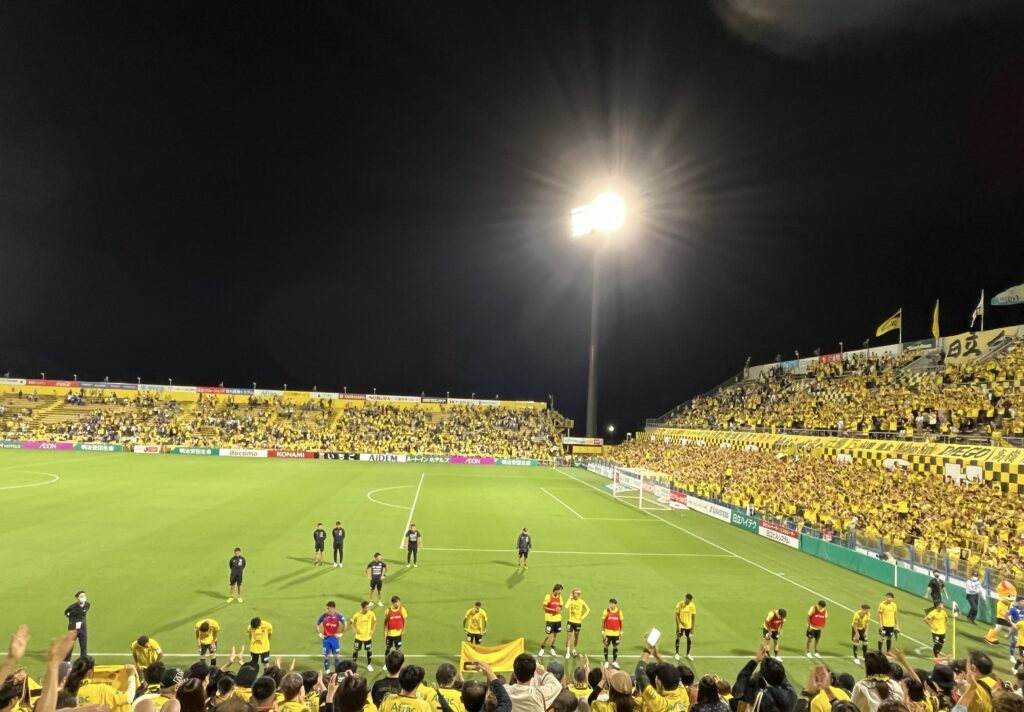 2023年J1リーグ 柏レイソルvsアビスパ福岡の試合の写真