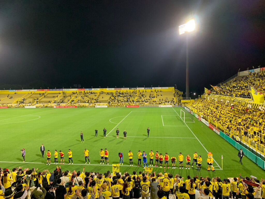 柏レイソルvsアビスパ福岡の試合の写真